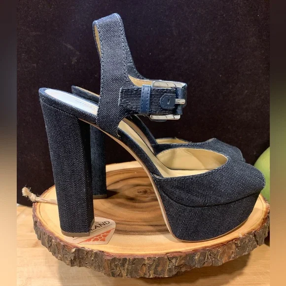Michael Kors Denim Heels - Picture 4 of 9